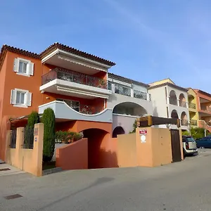 Le Madrilène , Saint-Cyr-sur-Mer France